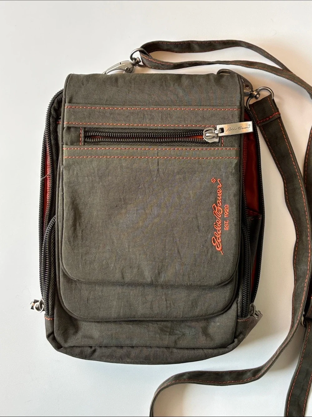 Eddie Bauer Crossbody Travel Bag Olive Green Organizer Utility EUC - Picture 1 of 6